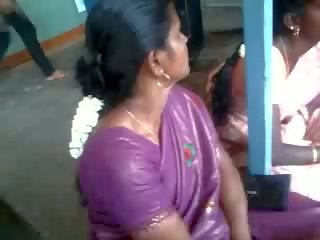 Satīns zīds saree aunty, bezmaksas indieši sekss filma filma 61